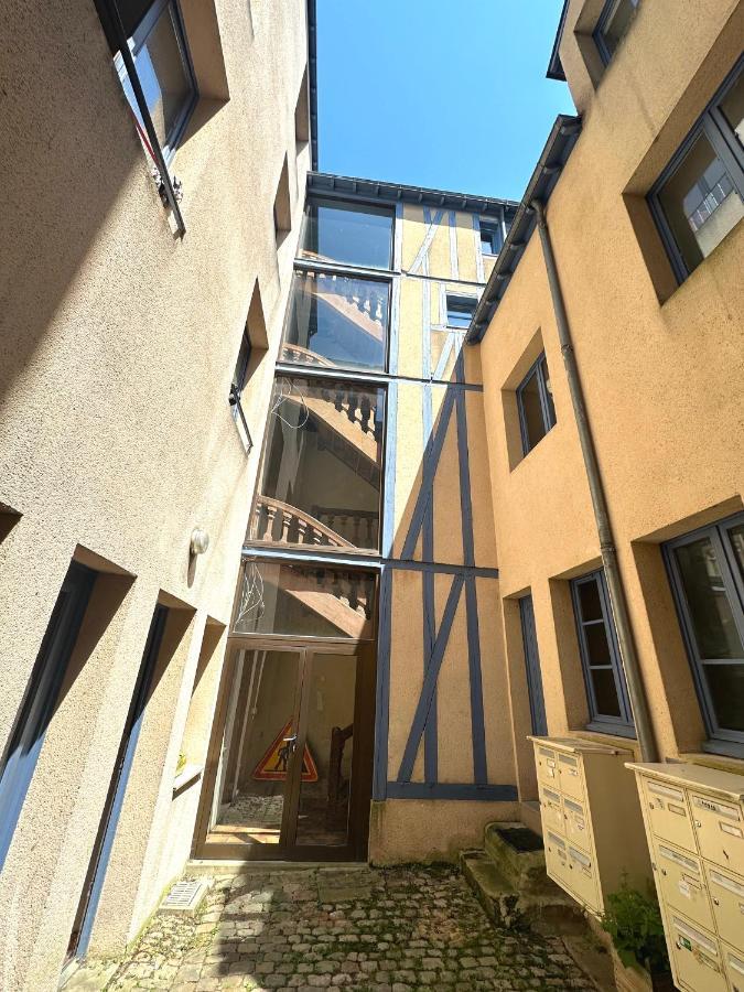 Appartement Vieux Mans Le Mans Exterior photo